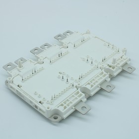 FS820R08A6P2BBPSA1, IGBT модуль N-канальный 750В 450А 714Вт автомобильного применения 33-Pin AG-HYBRIDD-1 лоток