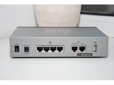 Маршрутизатор Cisco RV320-K9-G5